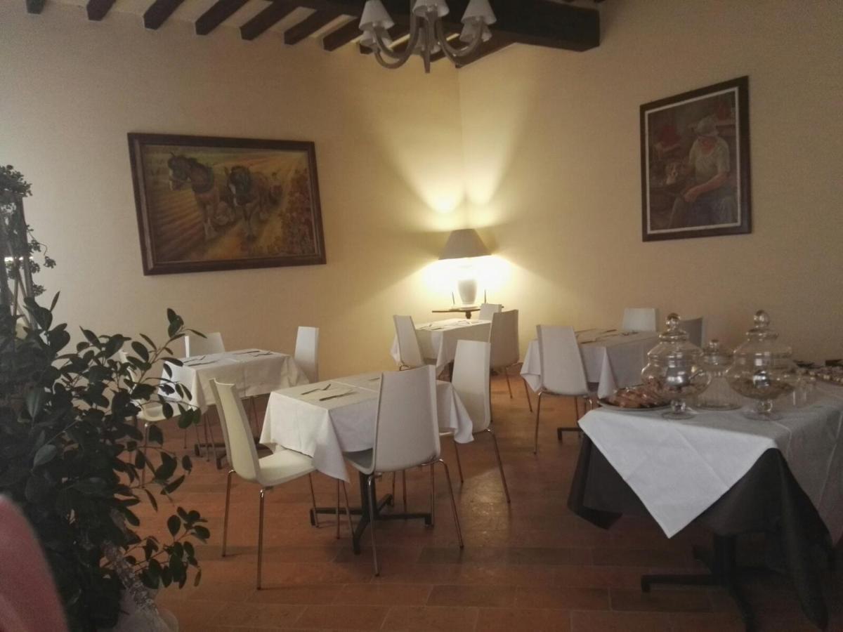 Locanda Al Portone 스칸디아노 외부 사진